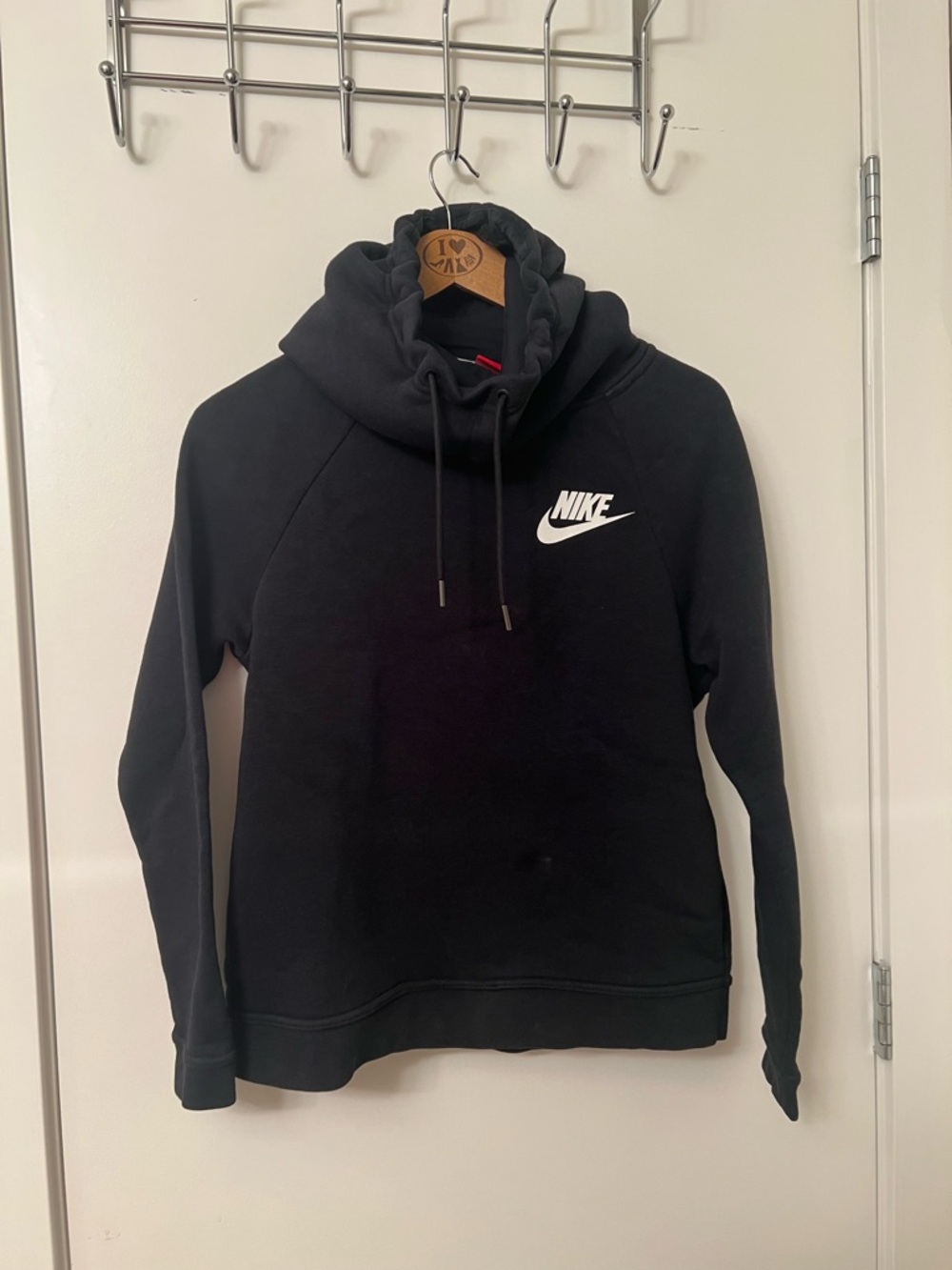Nike Black Hoodie – Size Small